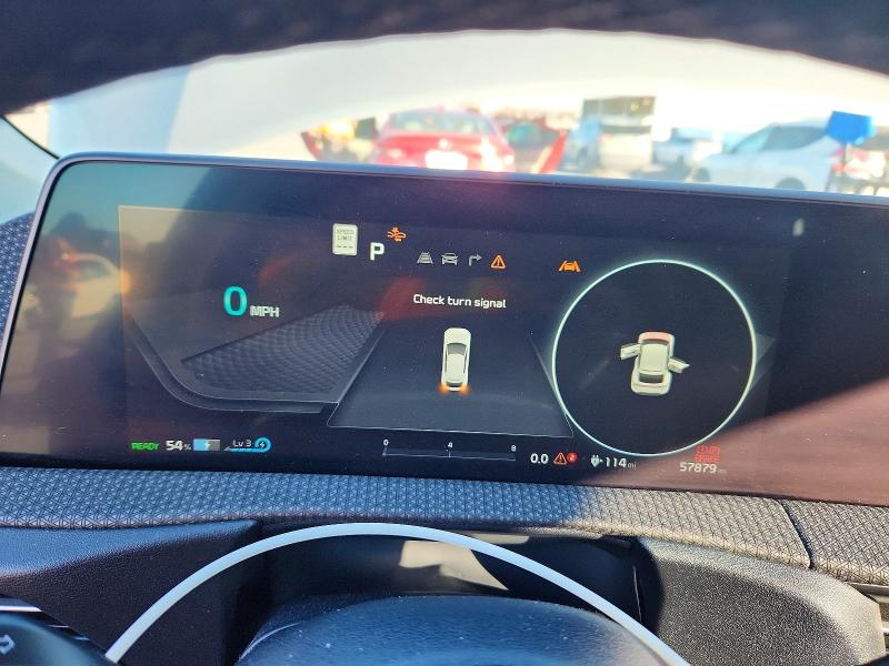 Photo 9 from auction – 2022 KIA EV6 LIGHT with VIN KNDC3DLC2N5041774