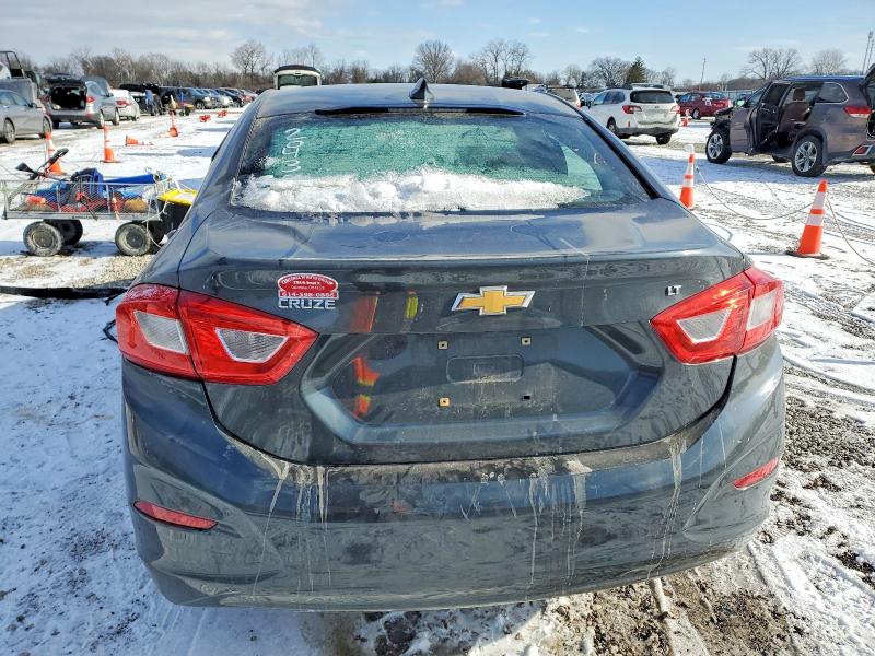 Photo 6 from auction – 2017 CHEVROLET CRUZE LT with VIN 1G1BE5SM0H7204381