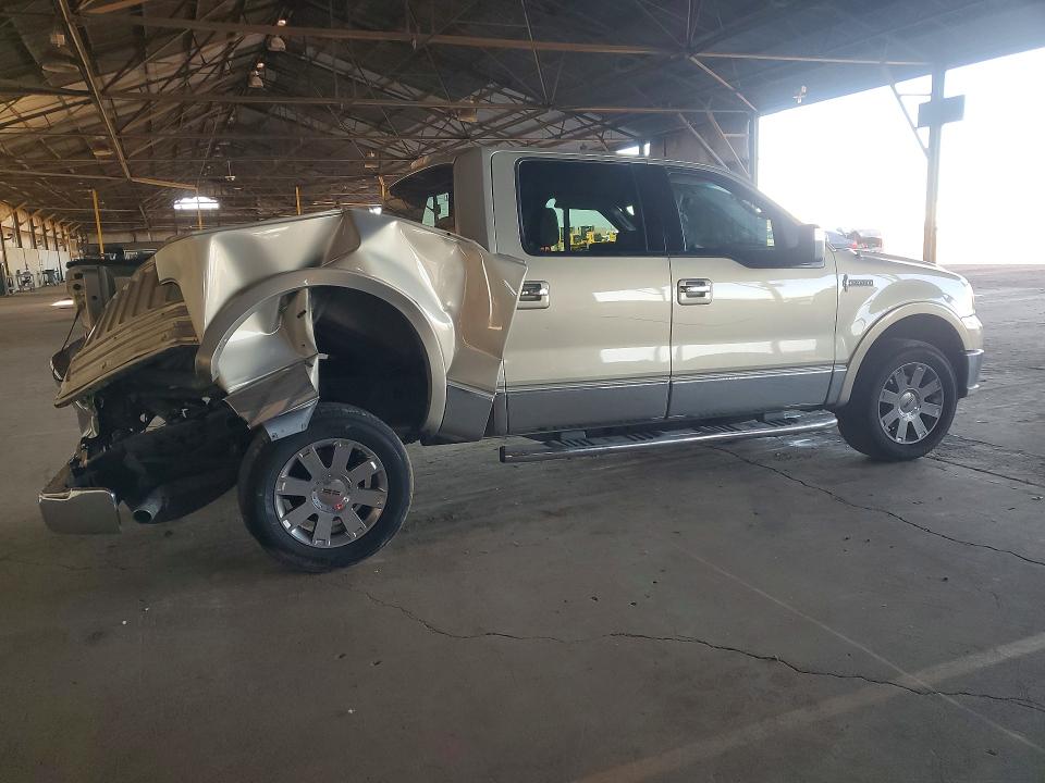 Photo 3 from auction – 2006 LINCOLN MARK LT with VIN 5LTPW16576FJ13212