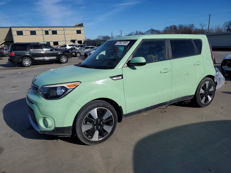 KIA SOUL + 2018 with VIN KNDJP3A5XJ7591832 - Photo from auction