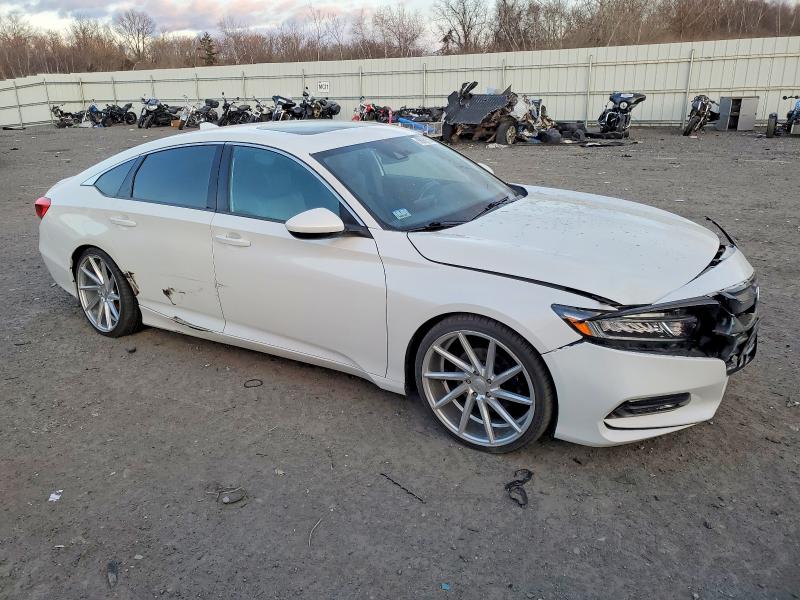 Photo 4 from auction – 2018 HONDA ACCORD SPO with VIN 1HGCV2F36JA027700