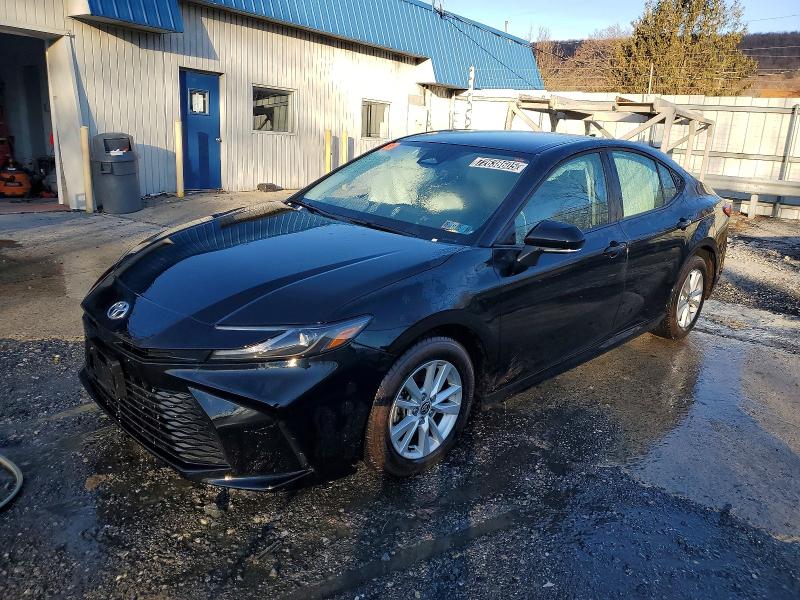 TOYOTA CAMRY XSE 2025 with VIN 4T1DAACK6SU509230 - Photo from auction
