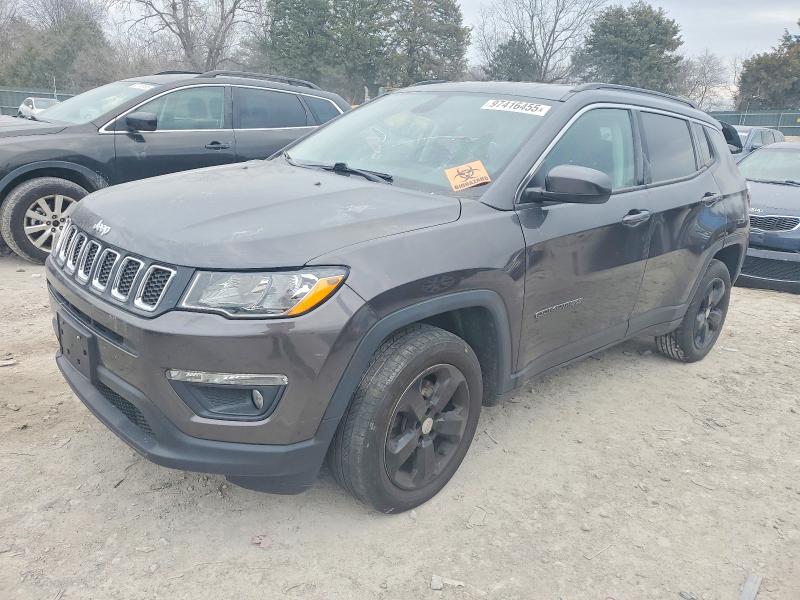JEEP COMPASS LA 2019 with VIN 3C4NJDBB2KT629550 - Photo from auction