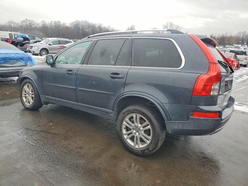 Photo 2 from auction – 2011 VOLVO XC90 with VIN YV4952CZ5B1570374