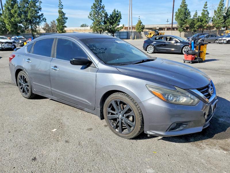 Photo 4 from auction – 2017 NISSAN ALTIMA 2.5 with VIN 1N4AL3APXHC217841