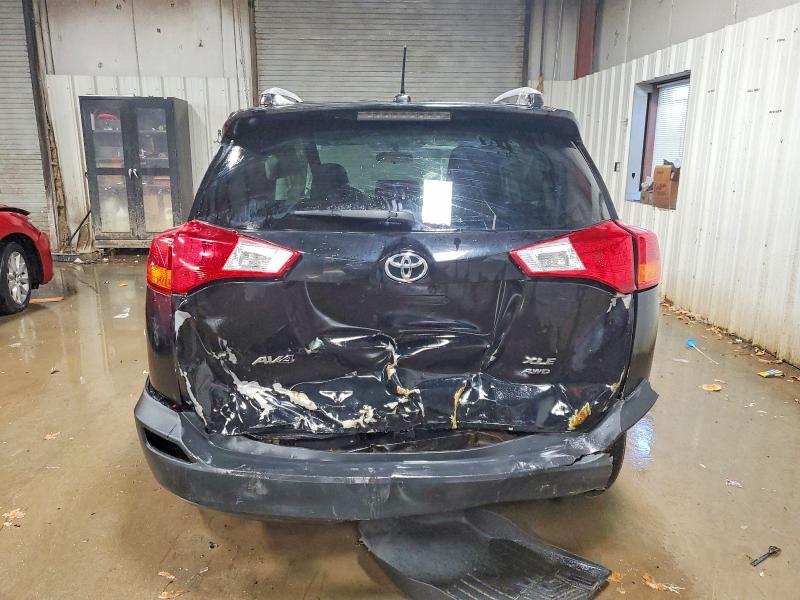 Photo 6 from auction – 2013 TOYOTA RAV4 XLE with VIN 2T3RFREV2DW082488