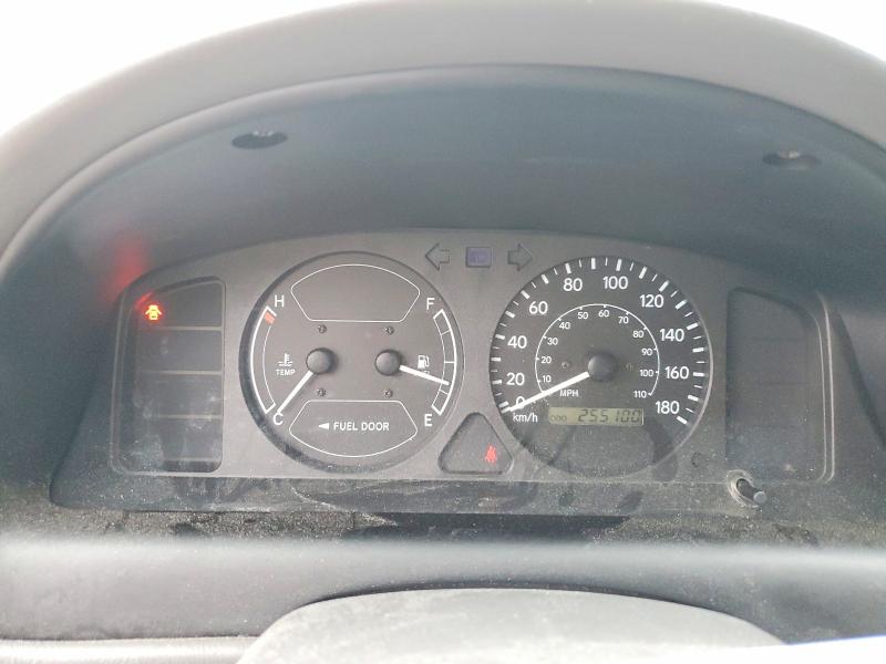 Photo 9 from auction – 2002 TOYOTA COROLLA CE with VIN 2T1BR12E22C869897