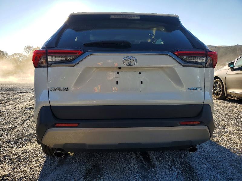 Photo 6 from auction – 2025 TOYOTA RAV4 with VIN 2T3Y1RFV2SW418985