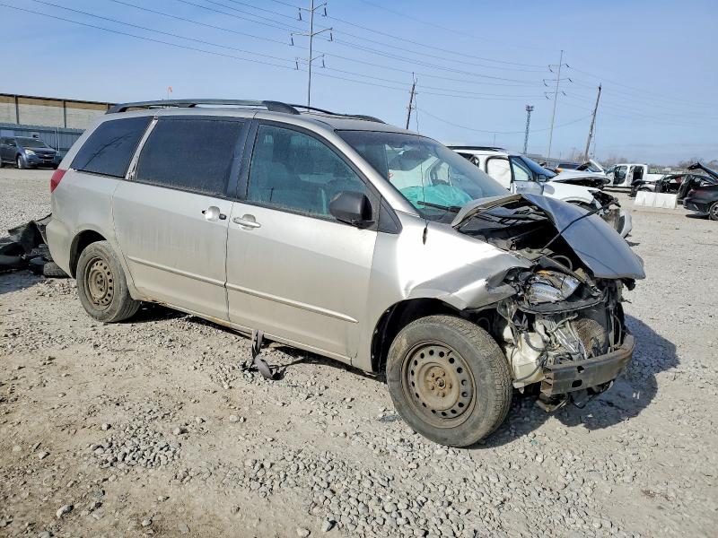 Photo 4 from auction – 2004 TOYOTA SIENNA CE with VIN 5TDZA23C64S198446