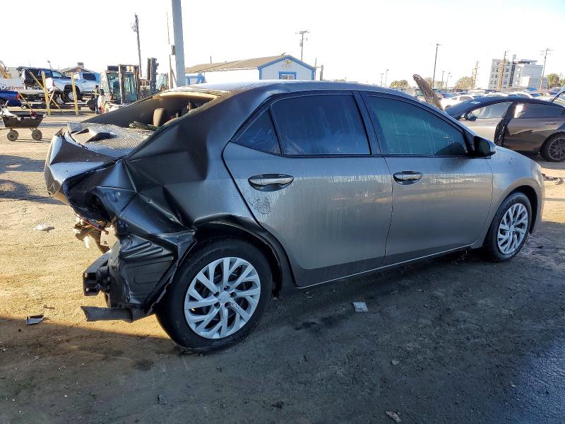Photo 3 from auction – 2019 TOYOTA COROLLA with VIN 2T1BURHE0KC217459