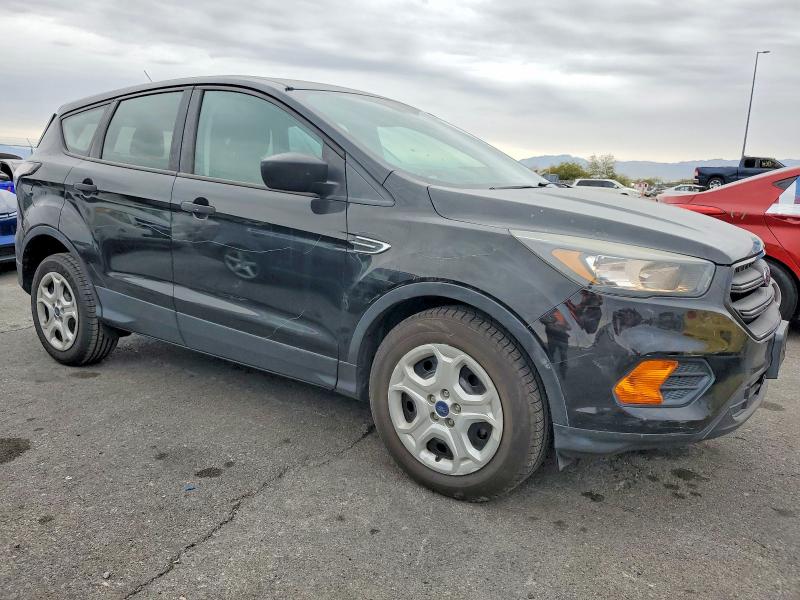 Photo 4 from auction – 2018 FORD ESCAPE S with VIN 1FMCU0F78JUA31301