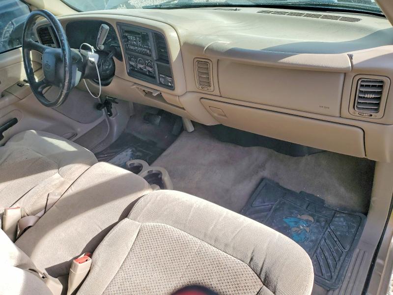 Photo 8 from auction – 2001 CHEVROLET SILVERADO with VIN 1GCEC14T31E152284