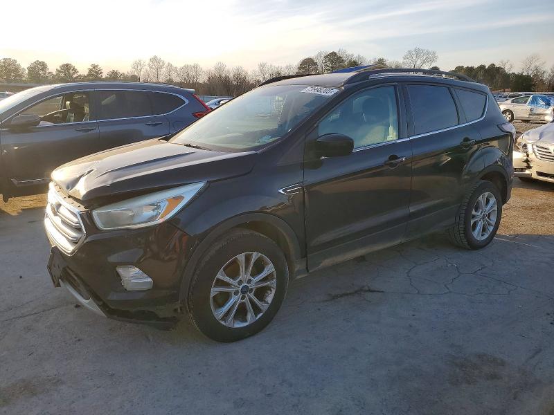 Zdjęcie 1 z aukcji – 2018 FORD ESCAPE z VIN 1FMCU0GD5JUA35455