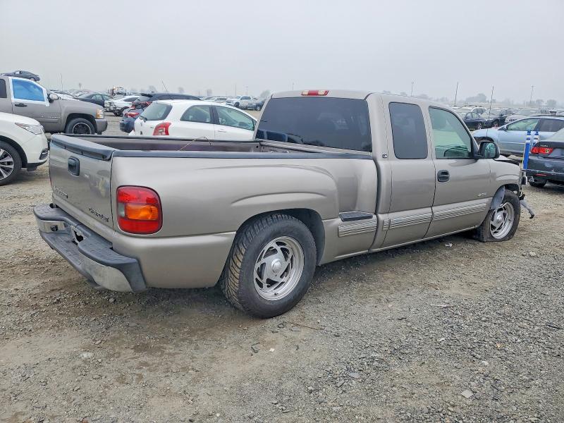 Photo 3 from auction – 2002 CHEVROLET SILVERADO with VIN 2GCEC19V621251467