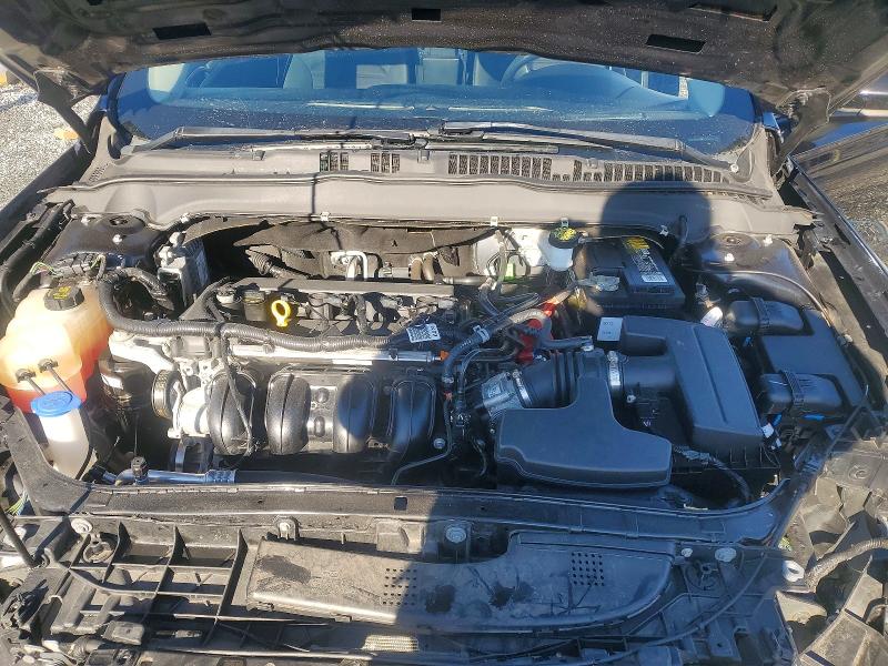 Photo 11 from auction – 2019 FORD FUSION SE with VIN 3FA6P0H78KR272358