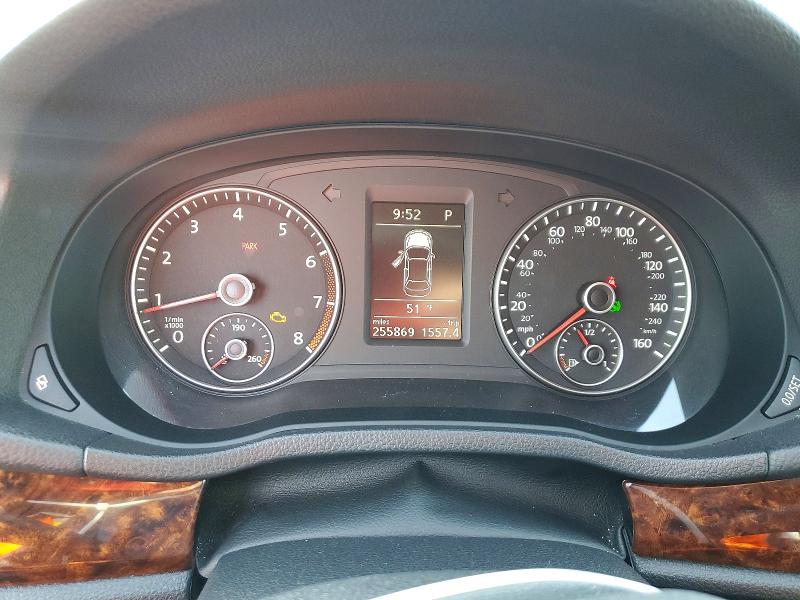 Photo 9 from auction – 2012 VOLKSWAGEN PASSAT SEL with VIN 1VWCP7A34CC021198