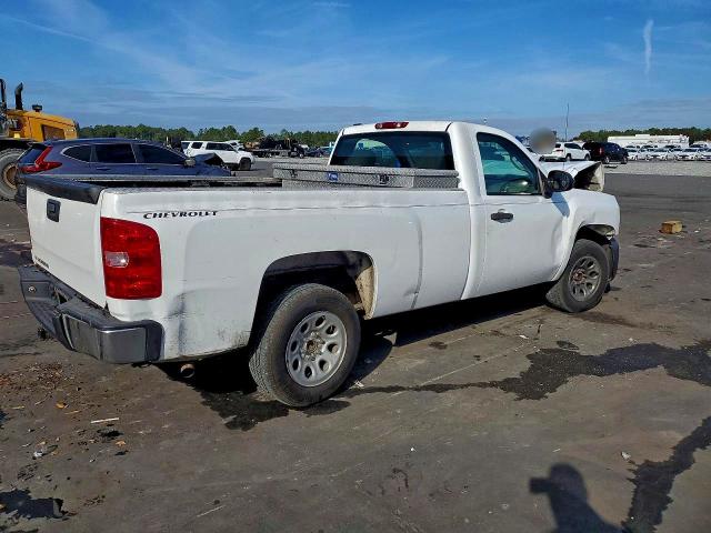 Photo 3 from auction – 2008 CHEVROLET SILVERADO with VIN 1GCEC14X88Z142209