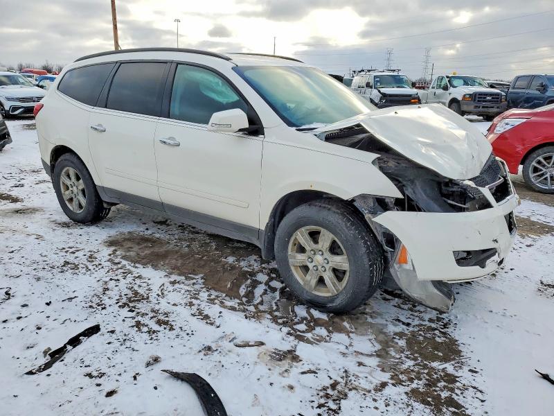 Photo 4 from auction – 2011 CHEVROLET TRAVERSE L with VIN 1GNKRJED1BJ294819