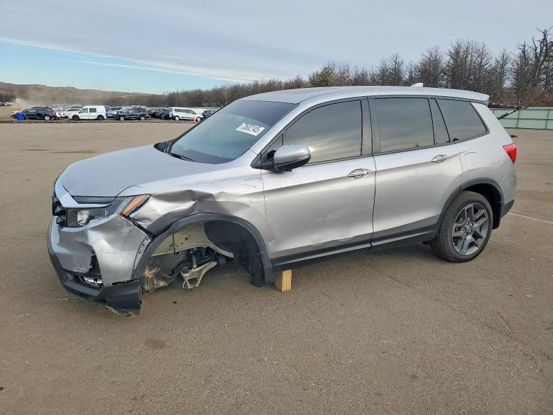 HONDA PASSPORT E 2022 with VIN 5FNYF8H52NB019304 - Photo from auction