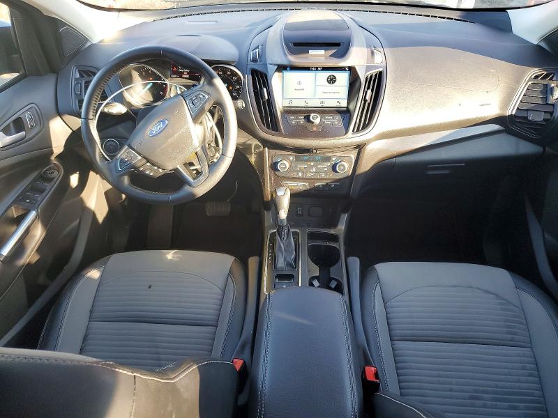 Photo 8 from auction – 2018 FORD ESCAPE SE with VIN 1FMCU9GD8JUA57552