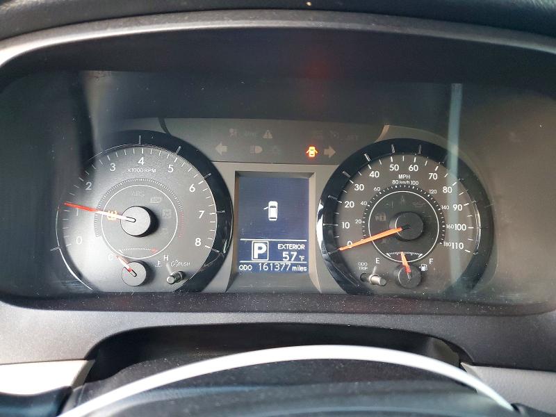 Photo 9 from auction – 2017 TOYOTA SIENNA with VIN 5TDKZ3DC9HS806044