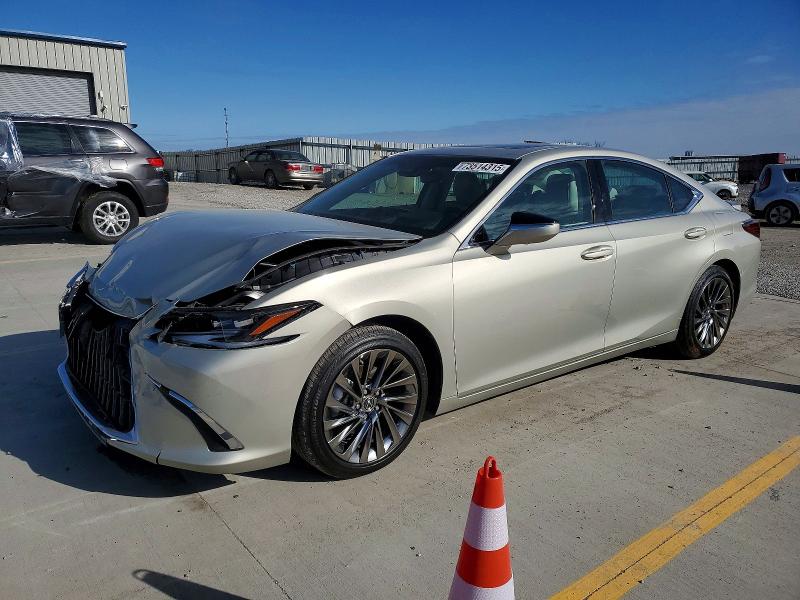 LEXUS ES 2025 with VIN 58AFA1C14SU057528 - Photo from auction