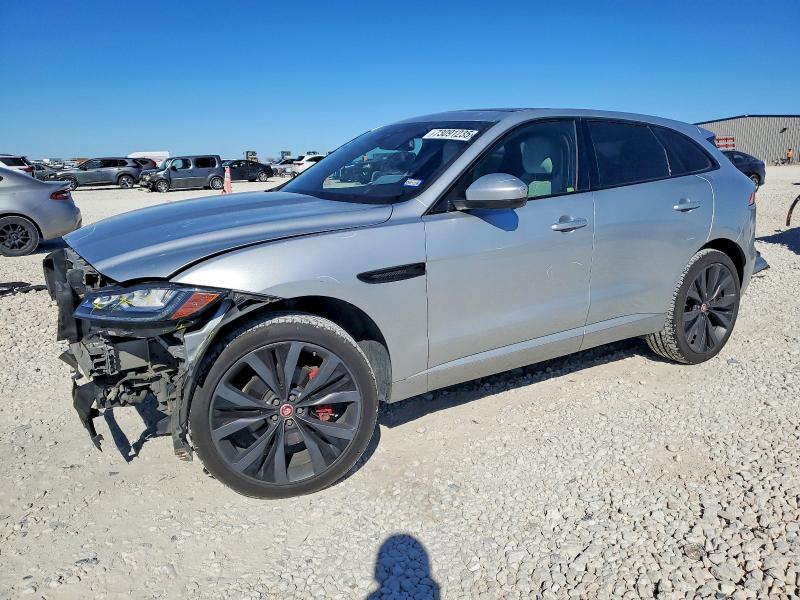 Photo 1 from auction – 2017 JAGUAR F-PACE FIR with VIN SADCP2BV1HA047030