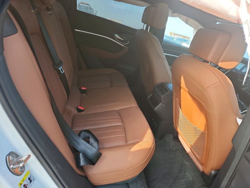 Фото 10 с аукциона – 2024 AUDI Q8 E-TRON с VIN WA15AAGE3RB016098