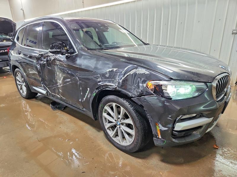 Photo 4 from auction – 2019 BMW X3 XDRIVE3 with VIN 5UXTR9C50KLR04347