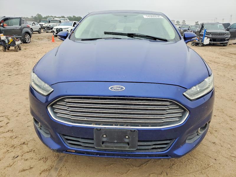 Photo 5 from auction – 2013 FORD FUSION SE with VIN 3FA6P0HR8DR378426