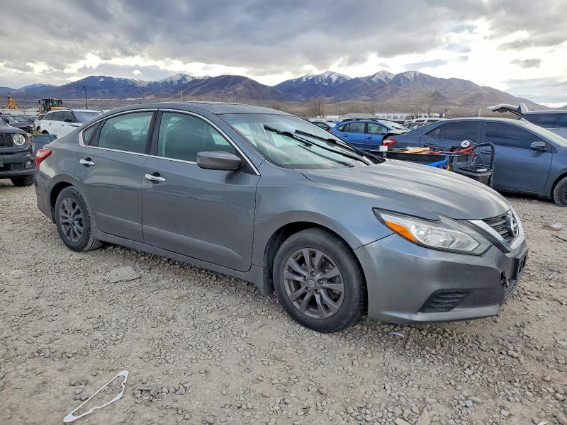 Photo 4 from auction – 2018 NISSAN ALTIMA 2.5 with VIN 1N4AL3AP2JC247597
