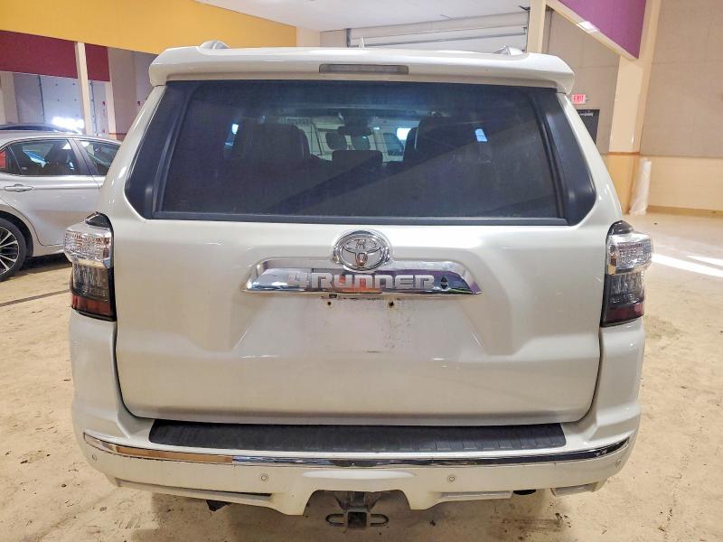 Photo 6 from auction – 2014 TOYOTA 4RUNNER SR with VIN JTEBU5JR7E5175293