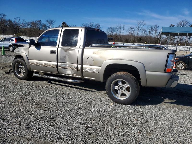 Photo 2 from auction – 2000 CHEVROLET SILVERADO with VIN 1GCEK19T2YE364499