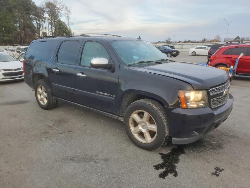 Photo 4 from auction – 2007 CHEVROLET SUBURBAN K with VIN 3GNFK16377G315161