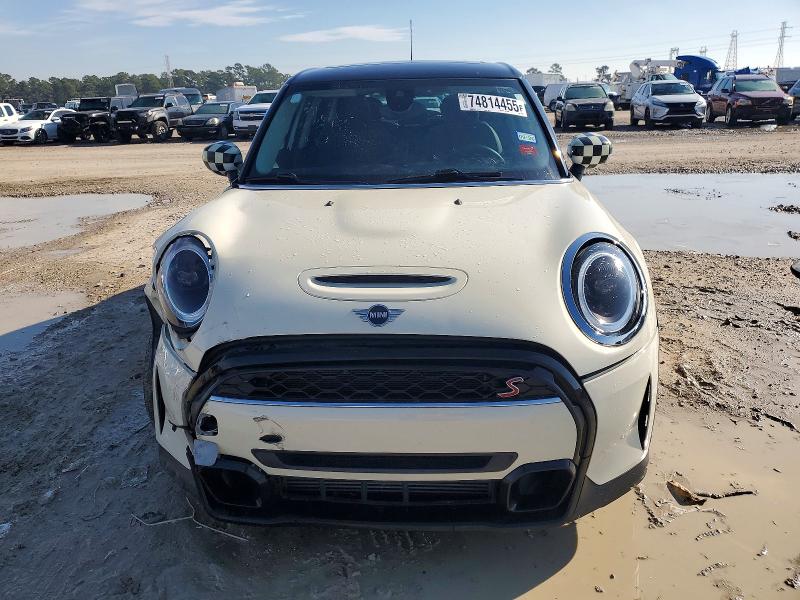 Photo 5 from auction – 2023 MINI COOPER with VIN WMW53DK06P2S64479
