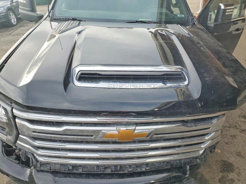 Photo 11 from auction – 2024 CHEVROLET SILVERADO with VIN 2GC4YREY1R1200044