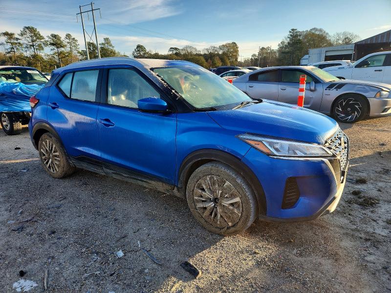 Photo 4 from auction – 2021 NISSAN KICKS with VIN 3N1CP5CV1ML481403