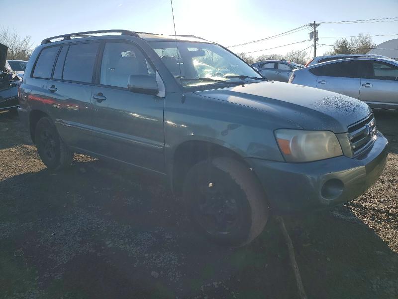 Photo 4 from auction – 2005 TOYOTA HIGHLANDER with VIN JTEGD21A650129465