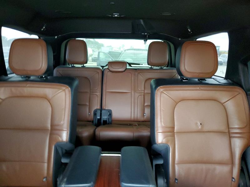 Photo 10 from auction – 2024 LINCOLN NAVIGATOR with VIN 5LMJJ2LG6REL00320