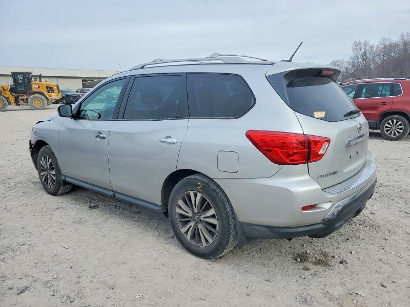 Photo 2 from auction – 2017 NISSAN PATHFINDER with VIN 5N1DR2MNXHC687941