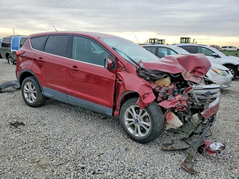 Photo 4 from auction – 2019 FORD ESCAPE with VIN 1FMCU0GD7KUA23972