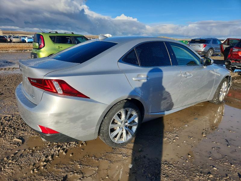 Photo 3 from auction – 2014 LEXUS IS 250 with VIN JTHCF1D29E5013819