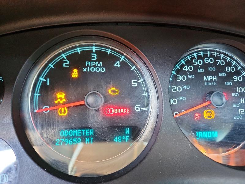 Photo 9 from auction – 2014 CHEVROLET TAHOE with VIN 1GNSCBE01ER217264