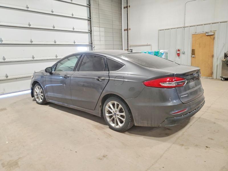 Photo 2 from auction – 2019 FORD FUSION with VIN 3FA6P0H75KR238815