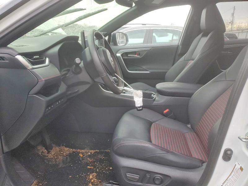 Photo 7 from auction – 2023 TOYOTA RAV4 PRIME with VIN JTMEB3FV5PD114745