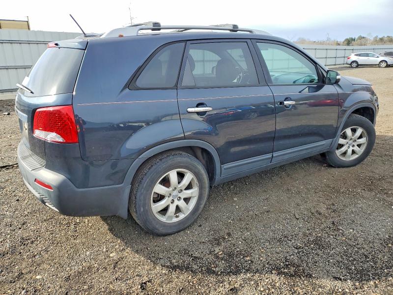 Photo 3 from auction – 2012 KIA SORENTO BA with VIN 5XYKT4A20CG247430