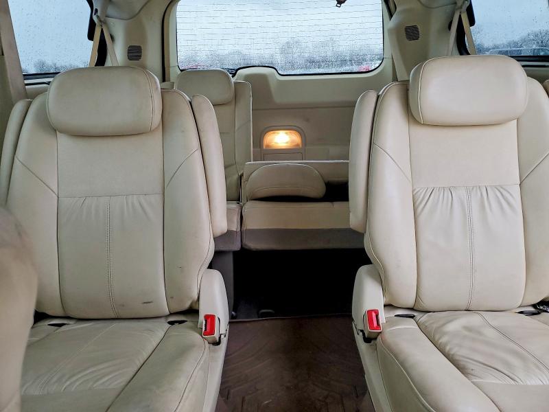 Photo 10 from auction – 2008 CHRYSLER TOWN & COU with VIN 2A8HR64X68R746725