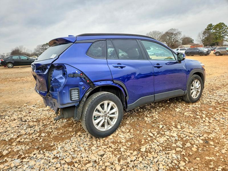 Photo 3 from auction – 2023 TOYOTA COROLLA CROSS with VIN 7MUBAAAG2PV065940