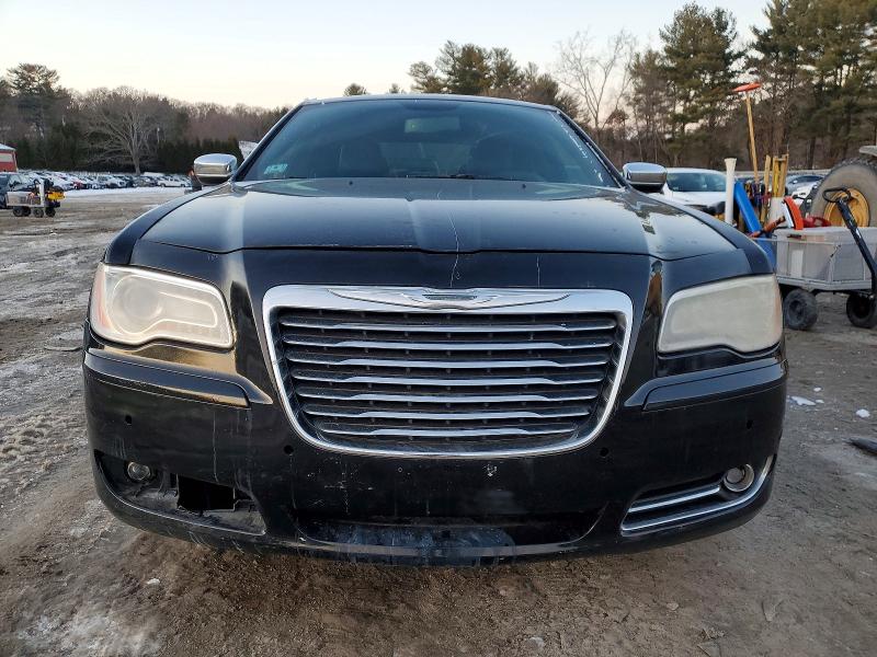 Photo 5 from auction – 2014 CHRYSLER 300 with VIN 2C3CCARGXEH229187