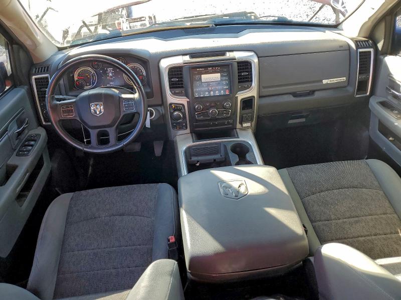Photo 8 from auction – 2016 RAM 1500 SLT with VIN 3C6RR7LT4GG266811